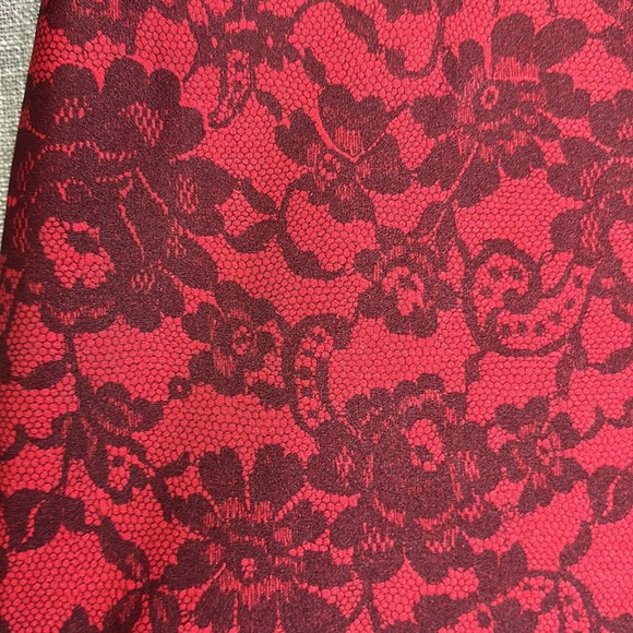 American Apparel Red Lace-Pattern Bodycon Dress - Picture 4 of 6